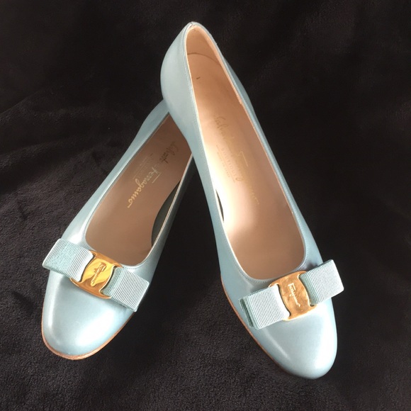 ferragamo baby shoes